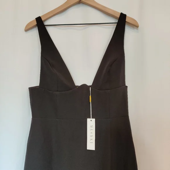 Meshki NWT Women Black Lillian Gown Dress - Picture 2 of 12